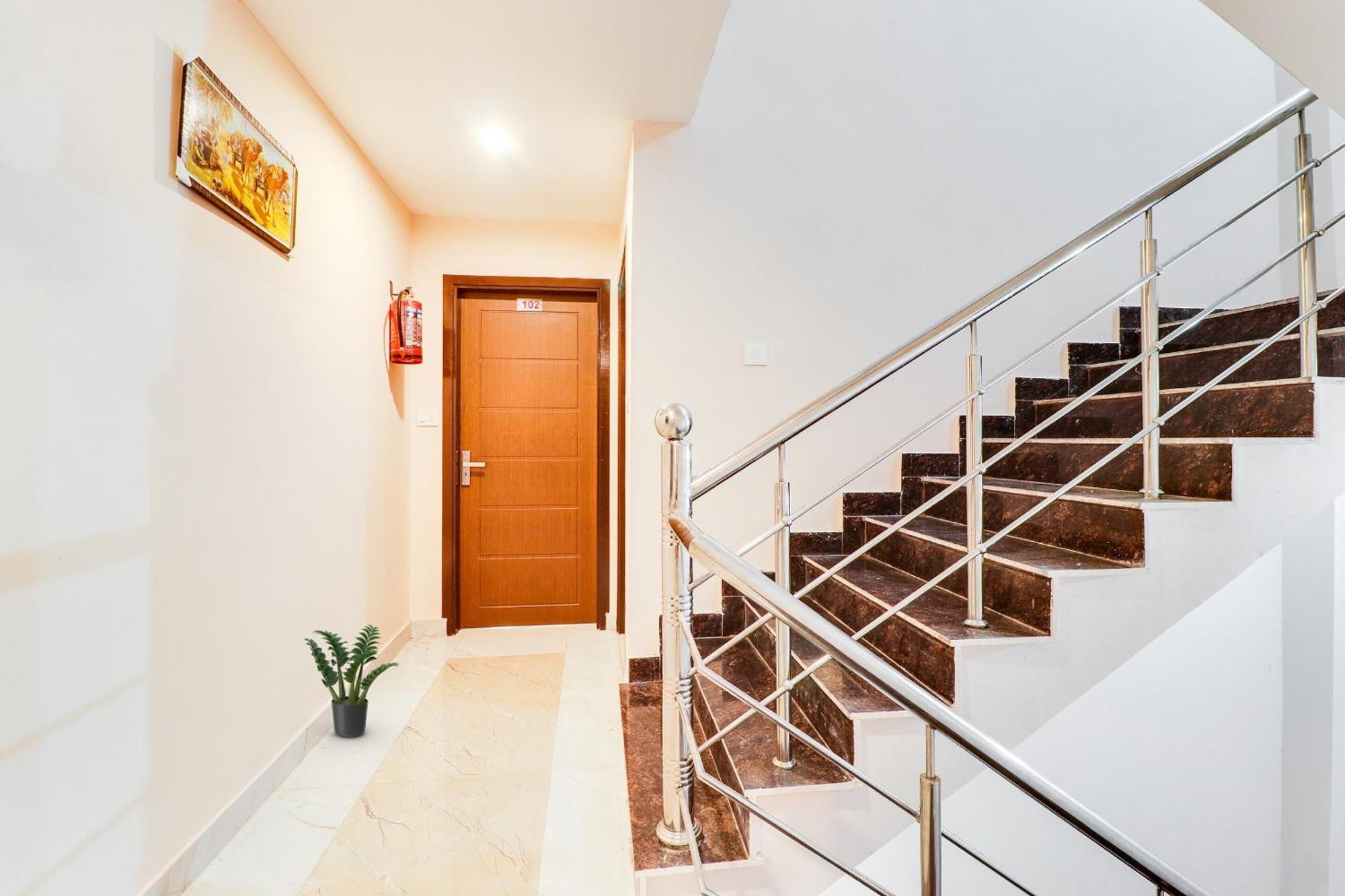 Hotel O La Plazo Haridwār Buitenkant foto