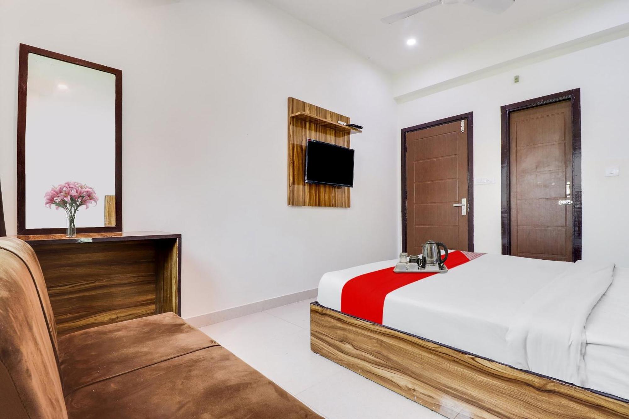 Hotel O La Plazo Haridwār Buitenkant foto